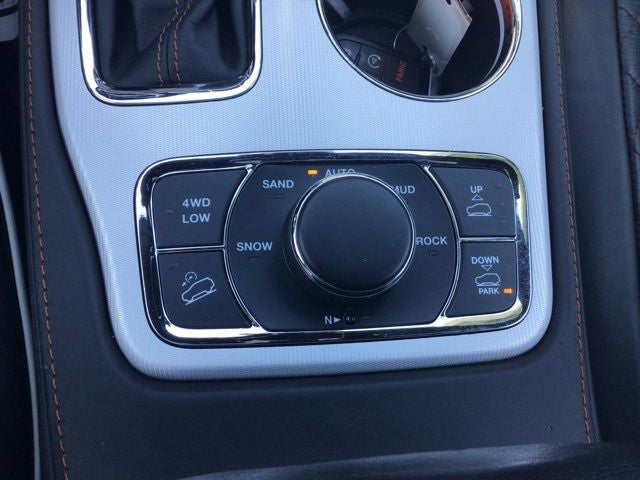 2019 Jeep Grand Cherokee Summit