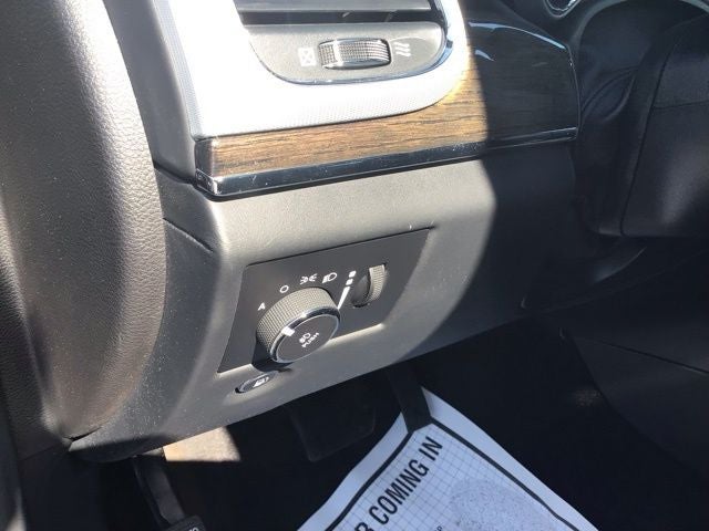 2019 Jeep Grand Cherokee Summit