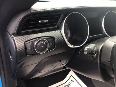 2022 Ford Mustang EcoBoost