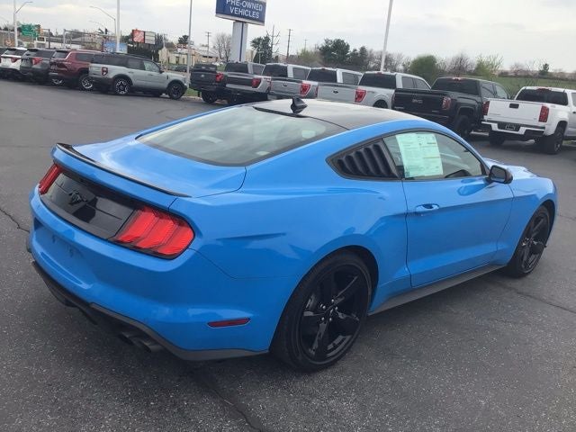 2022 Ford Mustang EcoBoost