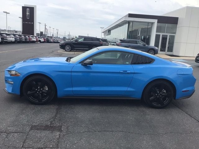 2022 Ford Mustang EcoBoost