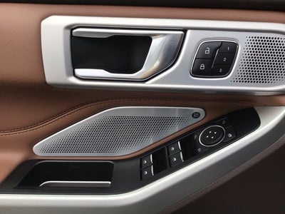 2022 Ford Explorer King Ranch