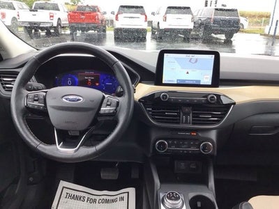 2022 Ford Escape Titanium