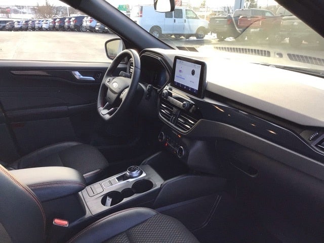 2025 Ford Escape ST-Line Select