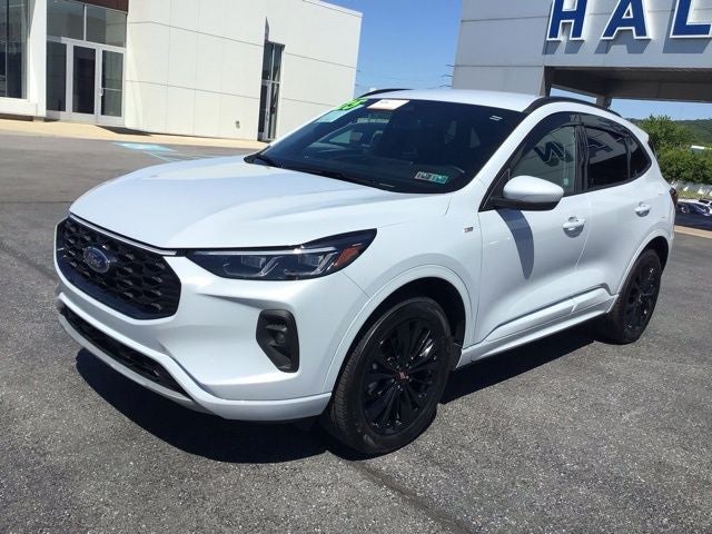2025 Ford Escape ST-Line Elite