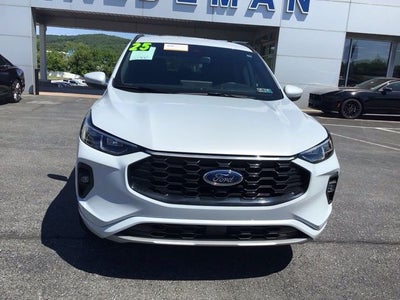 2025 Ford Escape ST-Line Elite