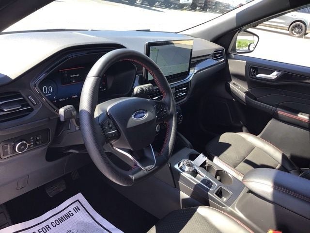 2025 Ford Escape ST-Line Elite