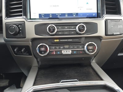 2022 Ford F-350SD Lariat
