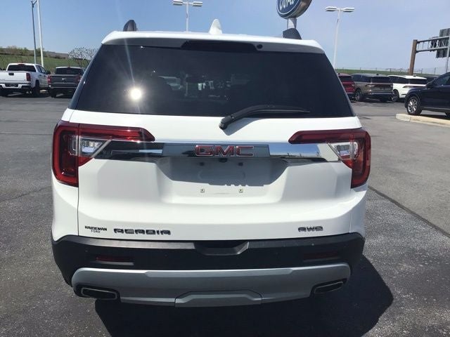 2023 GMC Acadia SLT