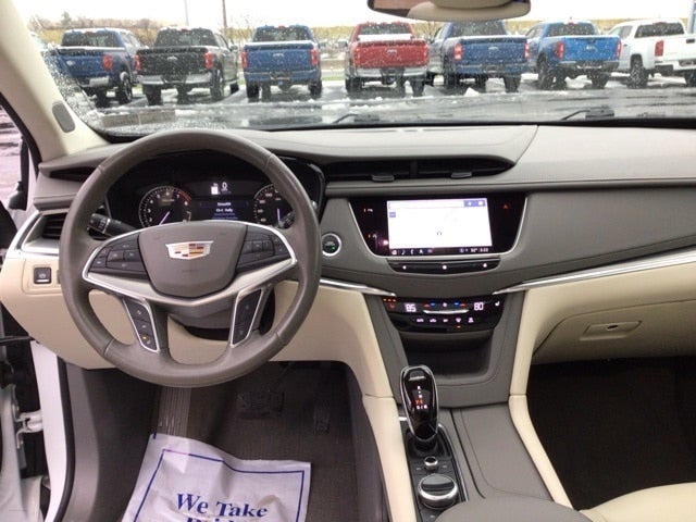 2021 Cadillac XT5 Premium Luxury