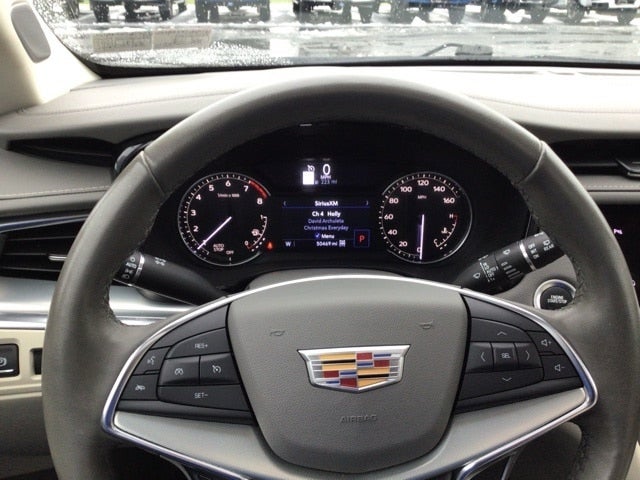 2021 Cadillac XT5 Premium Luxury