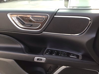 2018 Lincoln Continental Select