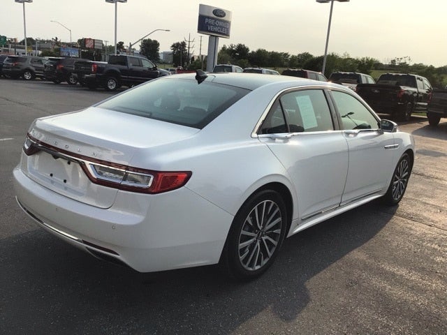 2018 Lincoln Continental Select
