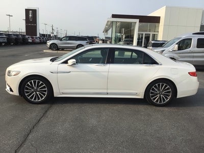 2018 Lincoln Continental Select
