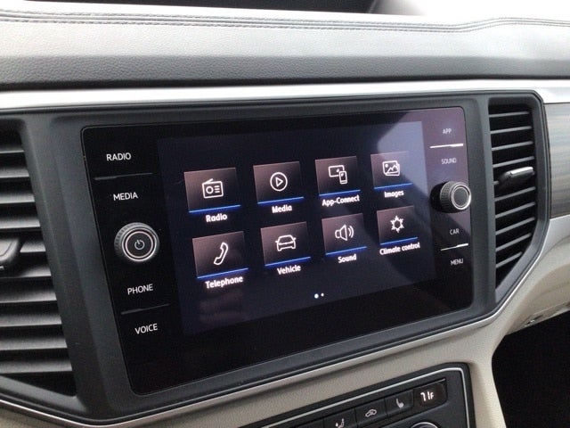 2021 Volkswagen Atlas 3.6L V6 SE w/Technology