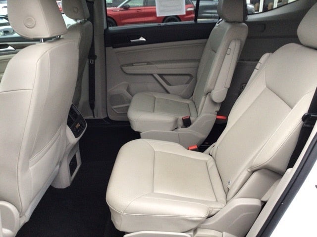 2021 Volkswagen Atlas 3.6L V6 SE w/Technology