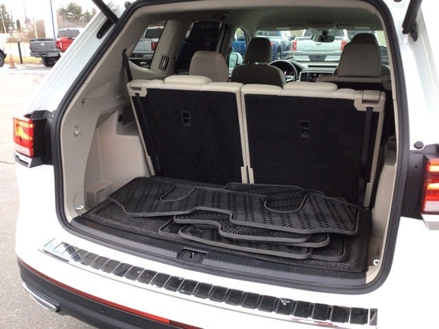 2021 Volkswagen Atlas 3.6L V6 SE w/Technology