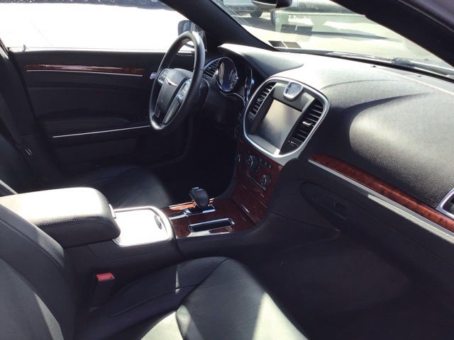 2014 Chrysler 300 Base