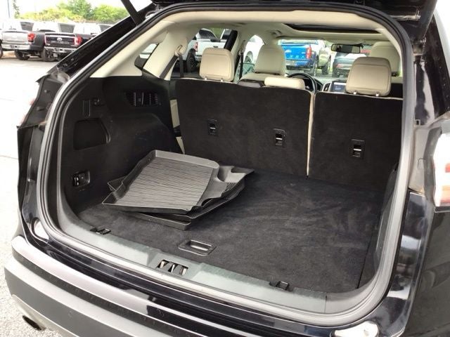 2023 Ford Edge Titanium