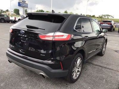 2023 Ford Edge Titanium