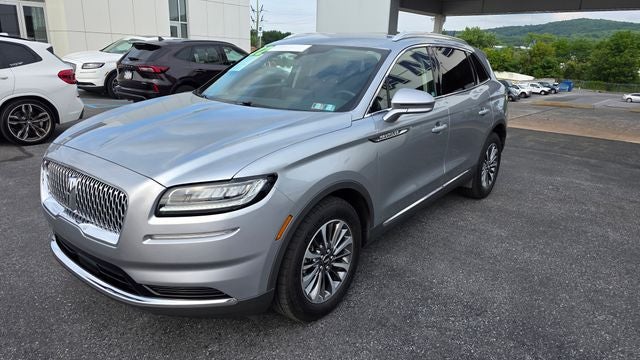 2022 Lincoln Nautilus Standard