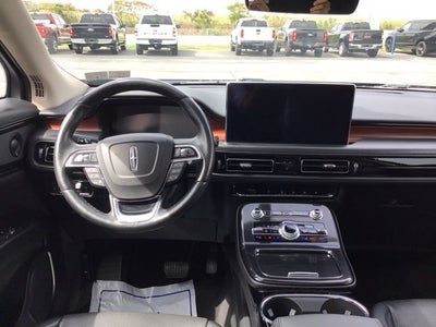 2022 Lincoln Nautilus Reserve