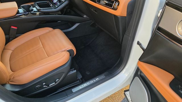 2023 Lincoln Nautilus Black Label