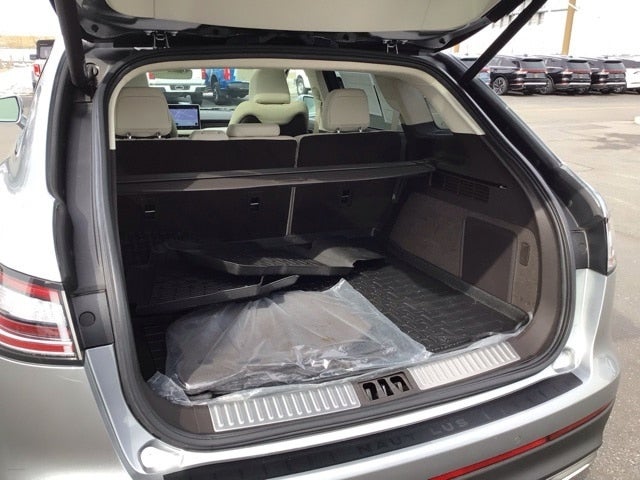 2022 Lincoln Nautilus Black Label