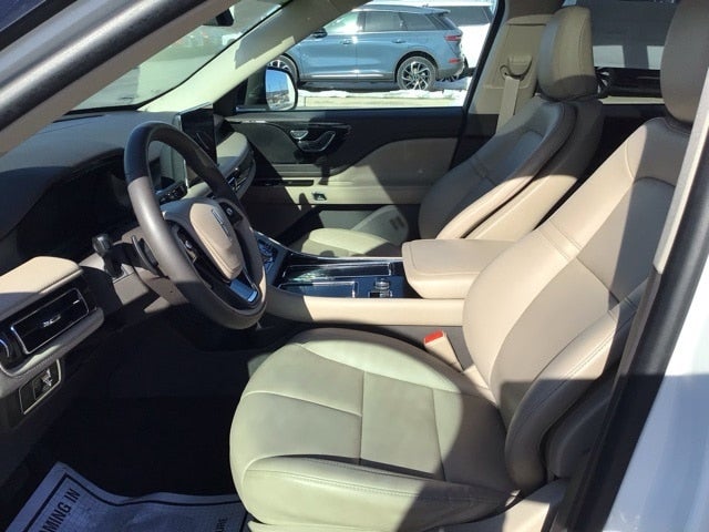 2022 Lincoln Aviator Standard Premium