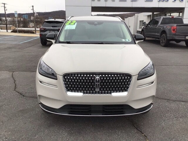2022 Lincoln Corsair Standard
