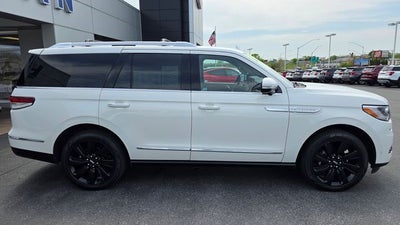 2024 Lincoln Navigator Reserve