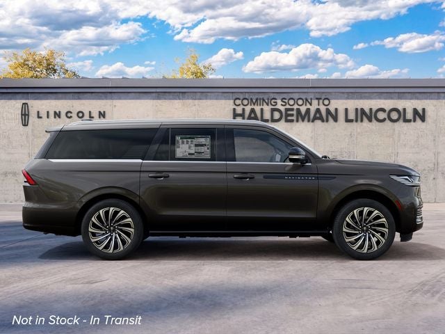 2027 Lincoln Navigator L Black Label