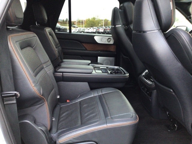 2022 Lincoln Navigator L L Black Label