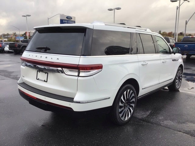 2022 Lincoln Navigator L L Black Label