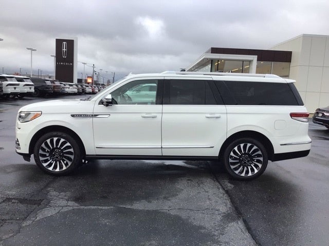 2022 Lincoln Navigator L L Black Label