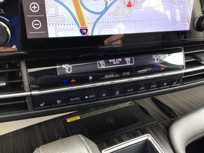 2023 Toyota Sienna Platinum 7 Passenger