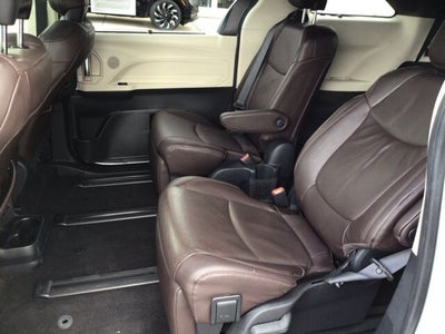 2023 Toyota Sienna Platinum 7 Passenger