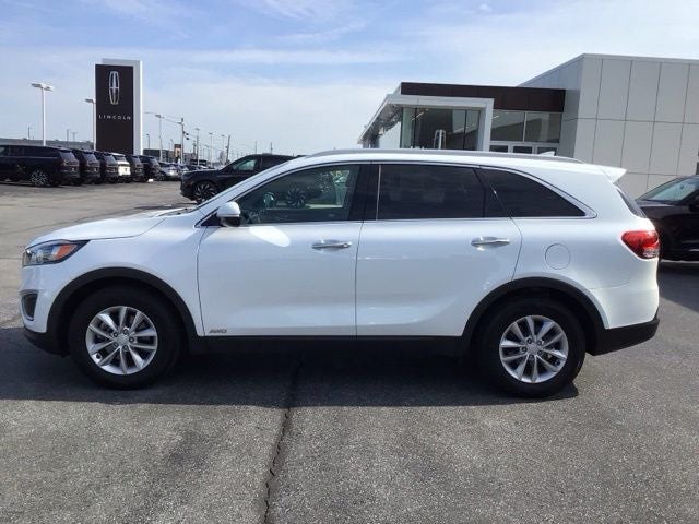 2018 Kia Sorento LX
