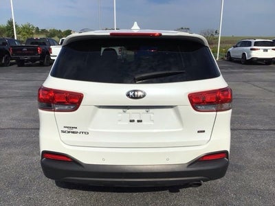 2018 Kia Sorento LX