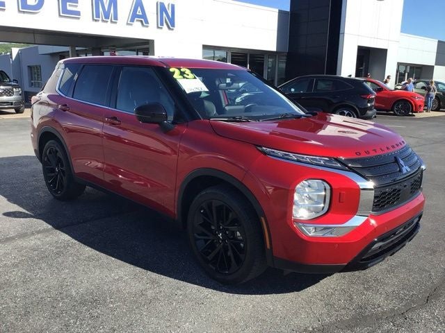 2023 Mitsubishi Outlander SE Black Edition S-AWC's photo