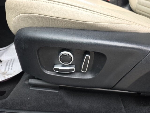 2022 Land Rover Discovery Sport SE