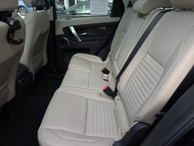 2022 Land Rover Discovery Sport SE