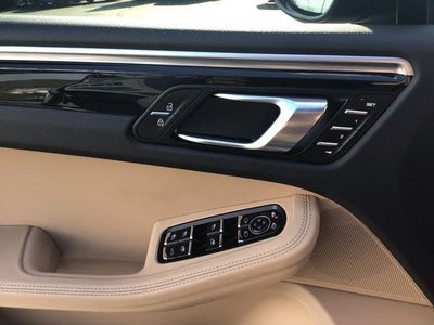 2019 Porsche Macan Base