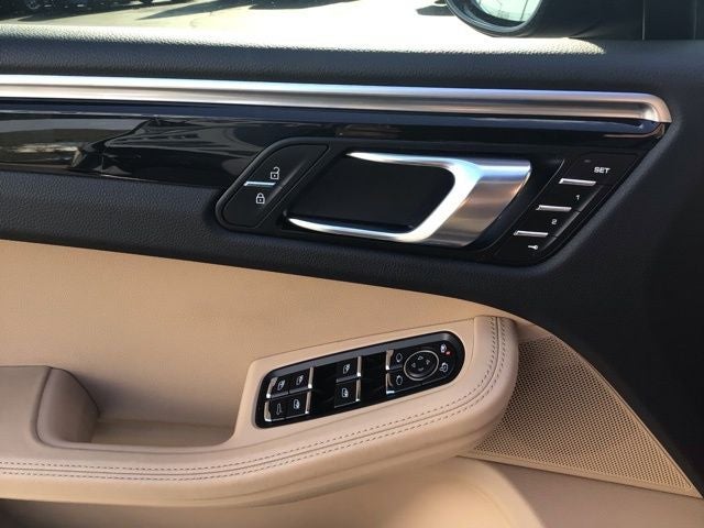 2019 Porsche Macan Base