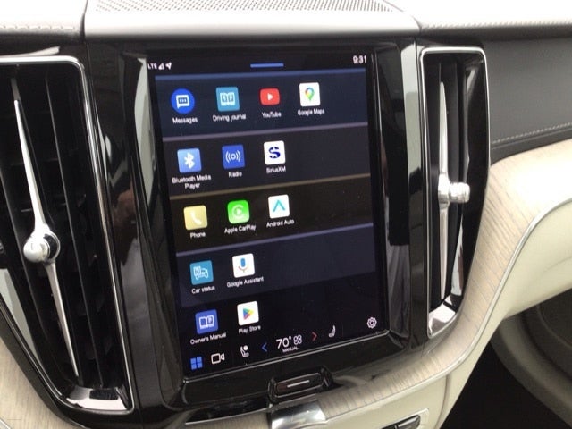 2022 Volvo XC60 B6 Inscription