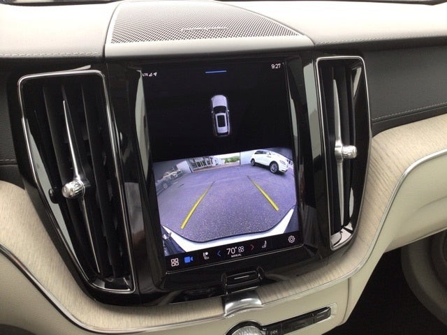 2022 Volvo XC60 B6 Inscription