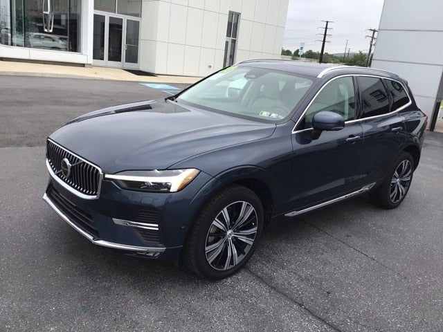 2022 Volvo XC60 B6 Inscription