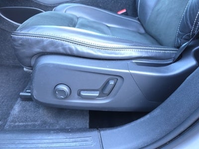 2019 Volvo XC40 R-Design