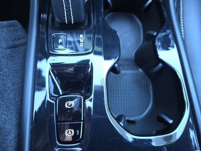 2019 Volvo XC40 R-Design