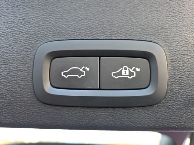 2019 Volvo XC40 R-Design